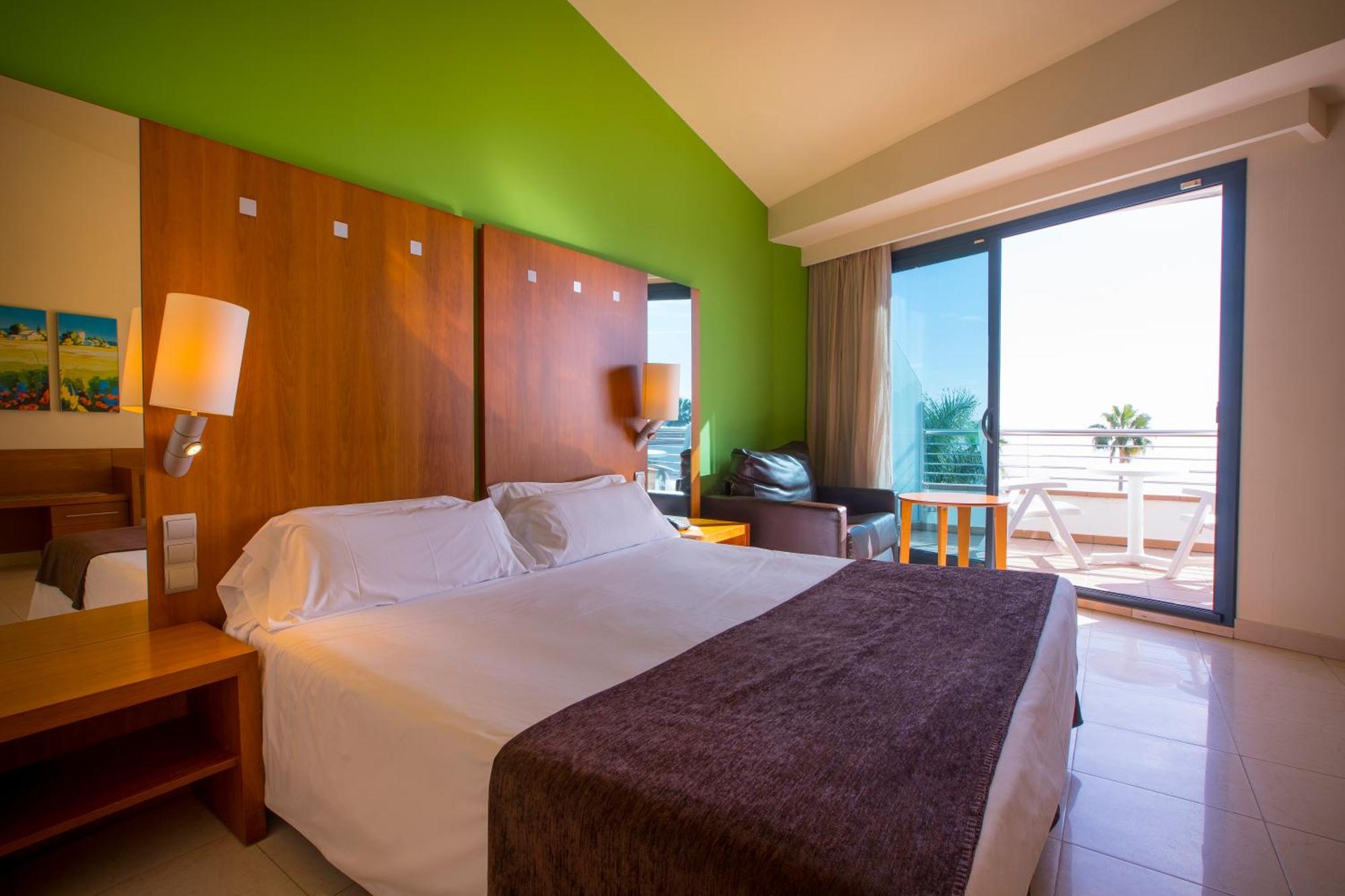 Hotel Miami Mar Sant Carlos de la Ràpita Quarto foto